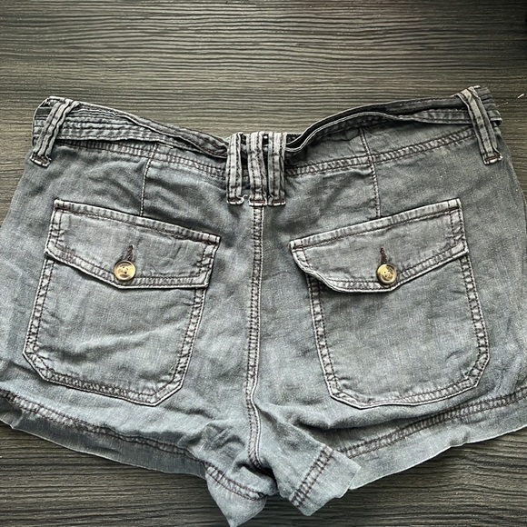 ✨3/$25 american eagle shorts - Picture 6 of 6